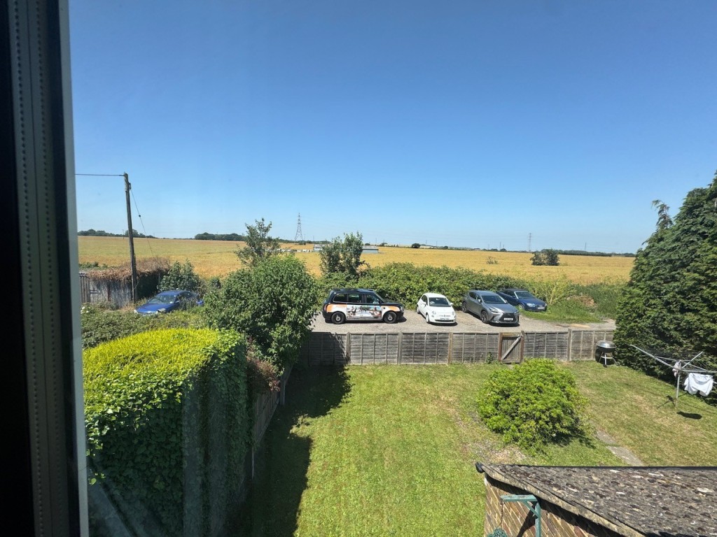 Lot: 151 - THREE-BEDROOM SEMI-DETACHED HOUSE - RESIDENTIAL INVESTMENT - View from rear bedroom window